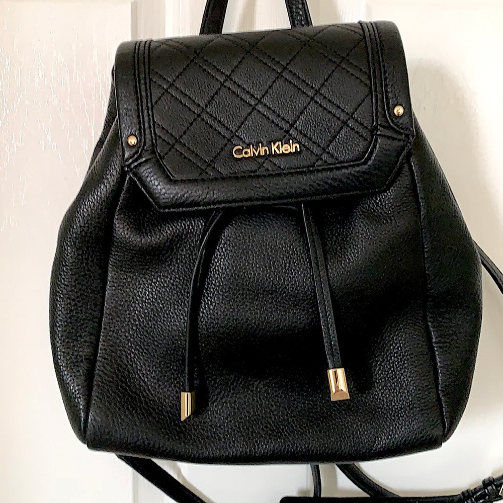 Calvin Klein Black Leather Backpack Purse With Partial Gold Chain Straps